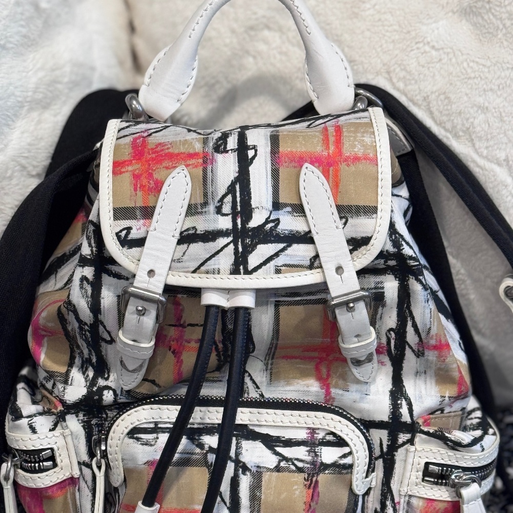 Burberry Scribble Graffiti Nova Check Backpack Rare Find, Authentic, Pristine! - Picture 2 of 15